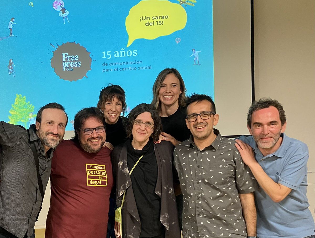 andreaguzm's tweet image. Qué bonita ha sido la celebración de los #15añosFreepress 🙌
🥳 #UnSaraodel15 

He tenido la suerte de contar su valioso aporte ✨profesional y humano✨ en más de un proyecto.
Y espero seguir.. a por los próximos!!
@a_docma @elmarfilms #Docma #3XDOC #Nostalgiadelaluz #AtelierCine