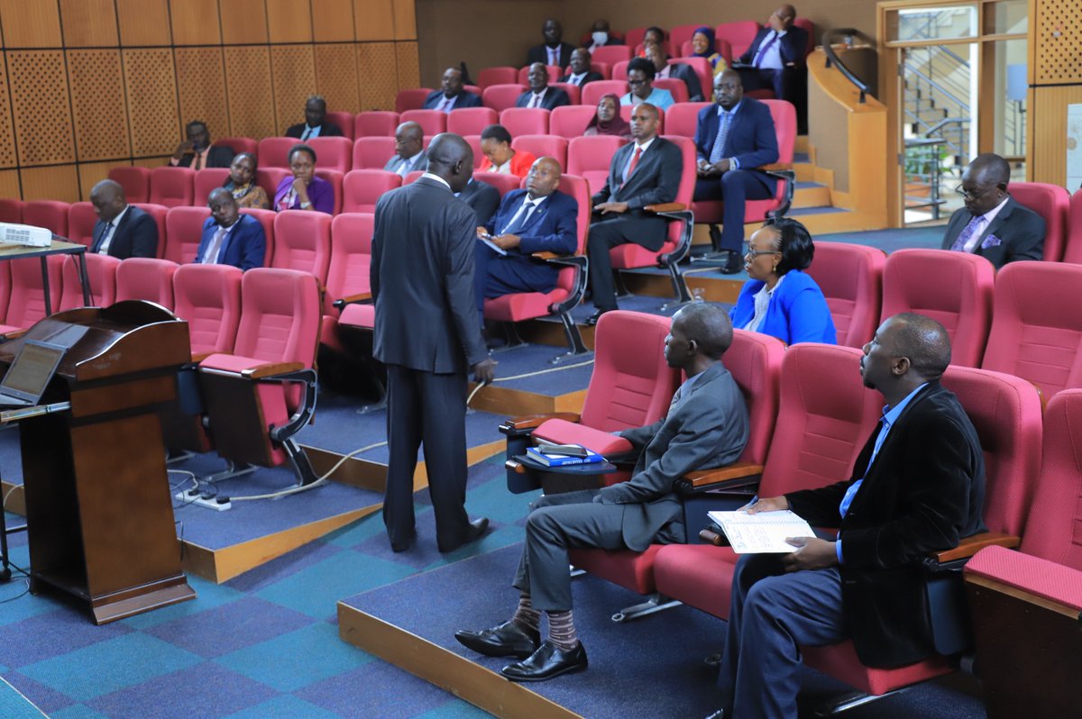Office of the Prime Minister - Uganda (@OPMUganda) on Twitter photo 2023-03-20 11:54:13 Our Technical Management team is attending the final day of a Leadership and Governance training @EsamiAfrica. Focus today is on performance based budgeting, enterprise risk mgt, improved mgt, higher transparency and accountability to ensure efficiency in service delivery. Our Technical Management team is attending the final day of a Leadership and Governance training @EsamiAfrica. Focus today is on performance based budgeting, enterprise risk mgt, improved mgt, higher transparency and accountability to ensure efficiency in service delivery.