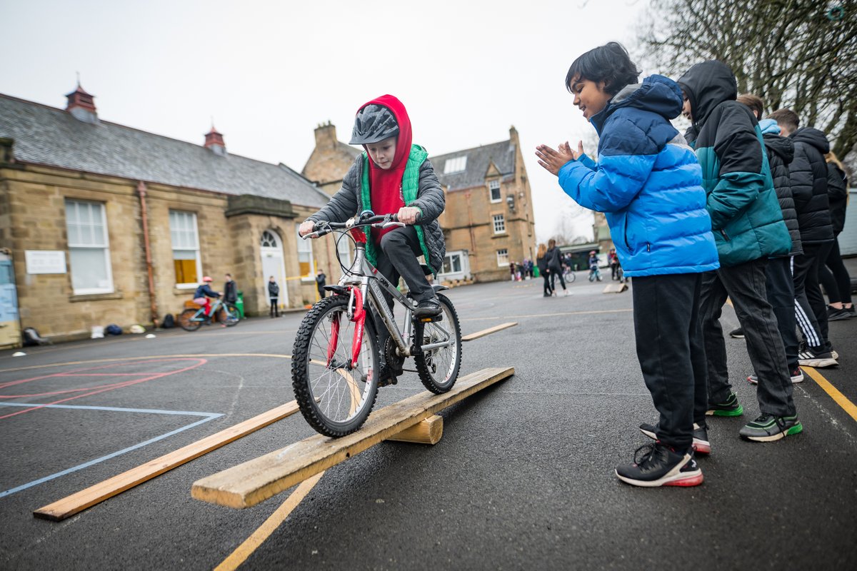 It's the first day of the #BigWalkandWheel 🙌

Pupils at <a href="/corstorphineps/">Corstorphine Primary</a> celebrated with a silent disco walking bus and an hour of bike and scooter fun in the playground!

Good luck to all schools taking part from the Big Walk and Wheel team and <a href="/SchwalbeUK/">Schwalbe Tyres UK</a> 🌍

📸 Andy Catlin
