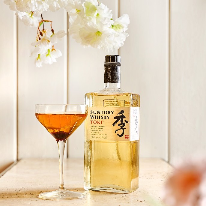 AustralasiaMcr's tweet photo. We’ve created an exclusive Hanami menu in association with House of Suntory (@suntory_rokugin) to bring you a selection of perfect cocktail pairings. 🌸

Dates include 29th March, 19th April and 17th May. £55 per person including the menu and tasting trilogy.

#gintasting https://t.co/ugQXy6rh33