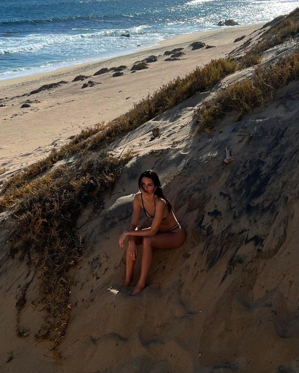 imperxtricesisi's tweet photo. ——————————————  🌊
📸: @denfernsby
#GOATLIFORNIA https://t.co/8JbHuH3oGB