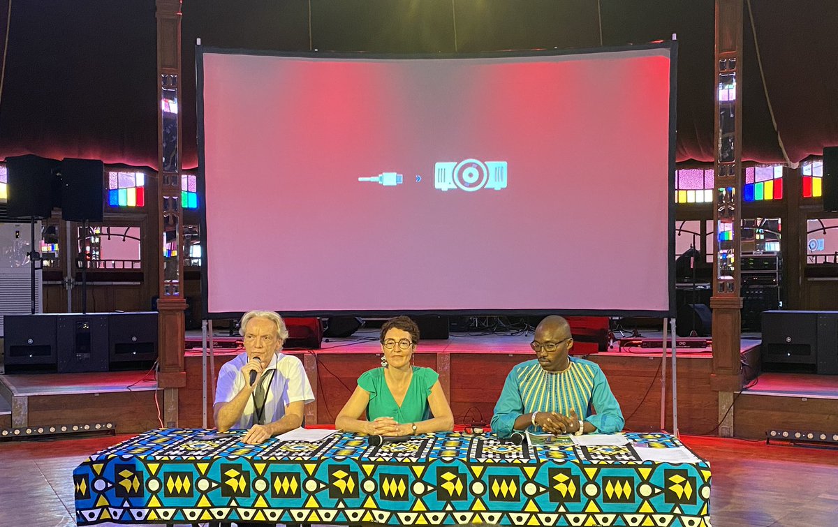 zeusreas's tweet photo. Le nouveau site « Magic Miror » de l’ @IFTogo vient d’abriter le lancement de la 9ème Édition du Togoville Jazz Festival. Il se déroulera du 12 Avril au 23 Avril 2023 avec la participation de 30 Artistes où Groupes.
#TgTwittos #TogovilleJazzFestival #Edition9 #IFT https://t.co/u7zq8xKuxJ