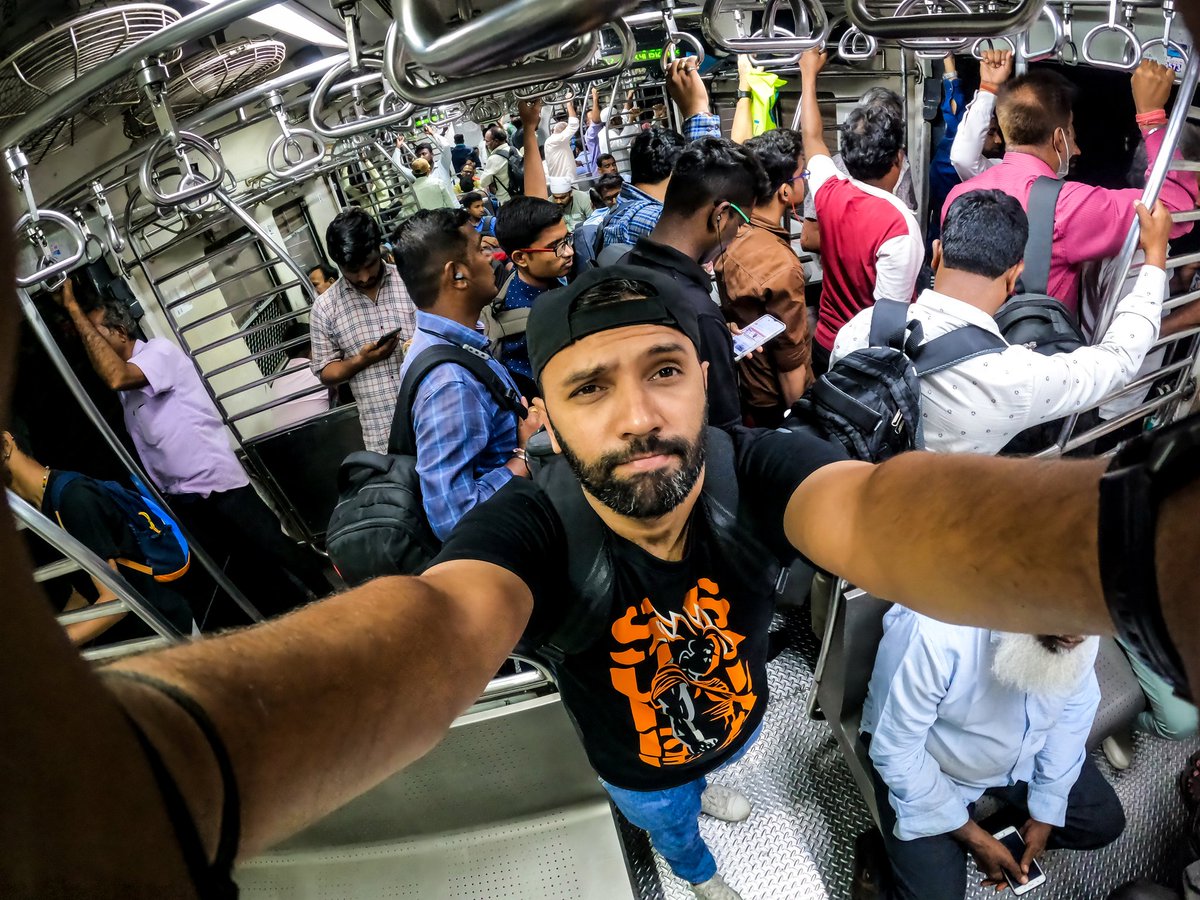 chetanthk_'s tweet photo. Small story in mumbai local
#bhayankarआल_c #storytellers #mumbailocal #gopro #lensofchange https://t.co/UrFH0rrmP2