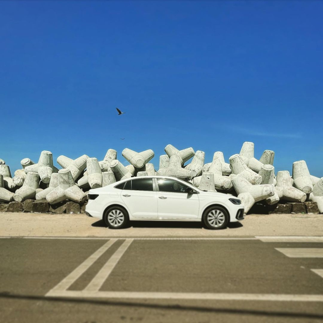 volkswagenindia's tweet photo. Sight in white. #HelloGoosebumps
Image courtesy: Sreeraajsaroj
Disclaimer: Imagery for representation purposes only. The vehicle may have been modified by the owner.
#Virtus #VolkswagenIndia https://t.co/0MJ8bi6DIS