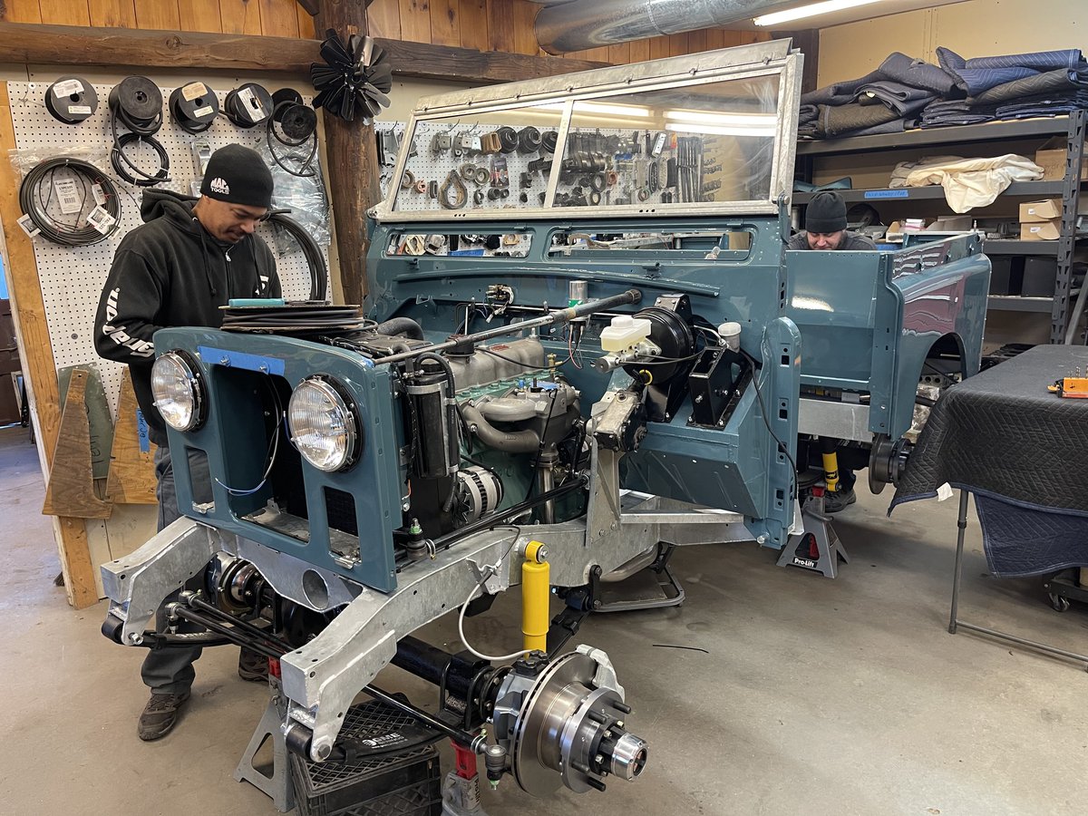 1963 Series IIA Land Rover

#LandRover #restoration #retroCars #MarineBlue #BritishCars