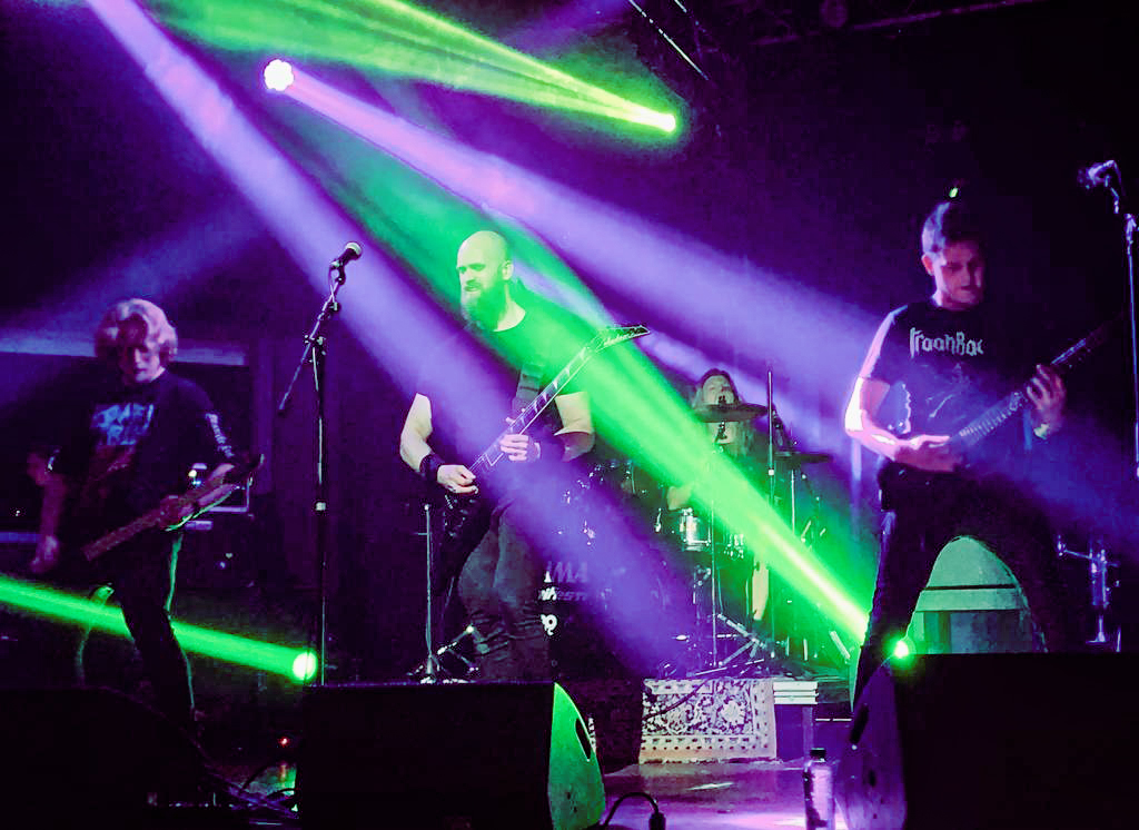 _AngerMachine_'s tweet photo. Thank you Manifesto Hoorn, Overruled & Chaos Unleashed for the great night!
The 31st of March we will play at De Vorstin // Metalcafe with Degenerate & Hallowed Fire!
Tickets: https://t.co/W1tYsTXzji
.
.
.
#metal #band #concert #sethpicturesmusic #angermachine #thrashmetal https://t.co/lJJ3fArKGt