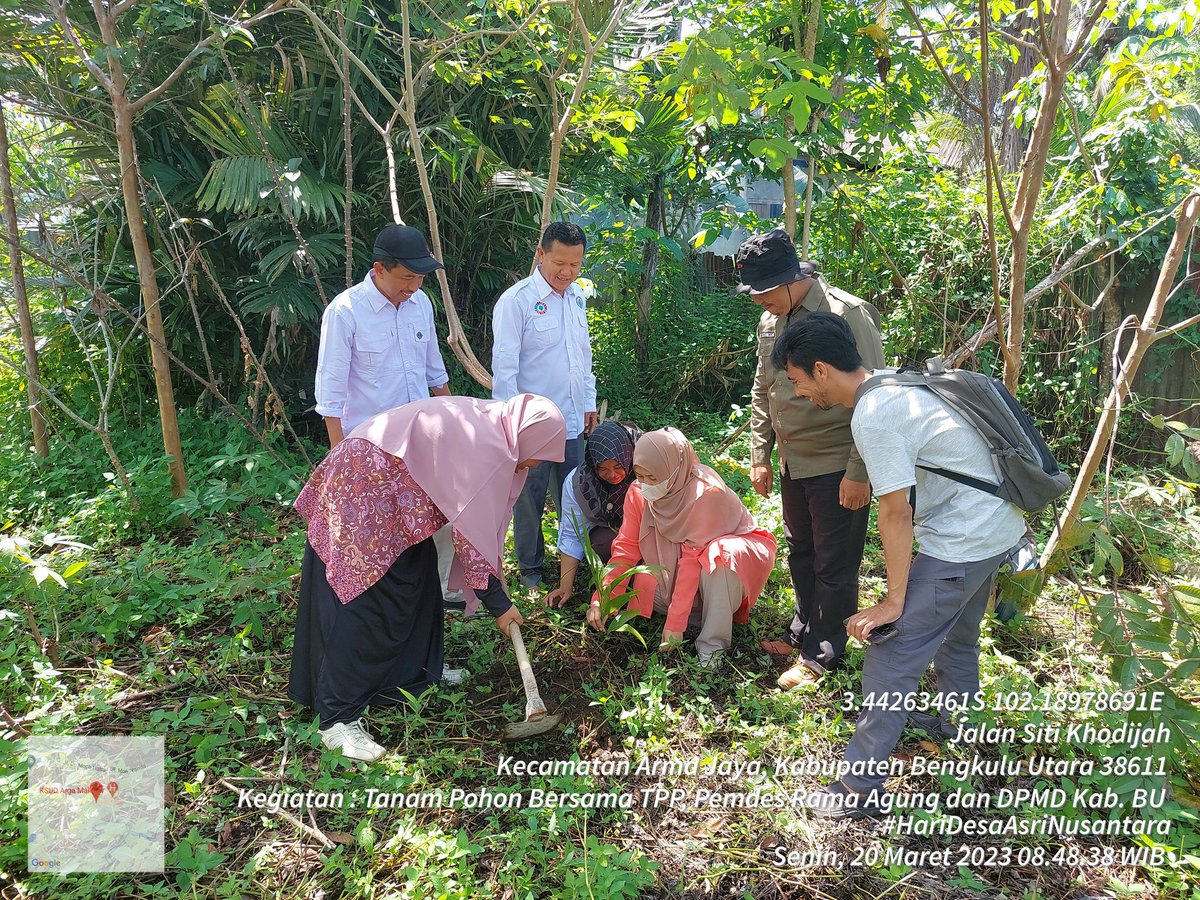 MzAgusEko's tweet photo. #HariDesaAsriNusantara
Gerakan Tanam Pohon Bersama TPP
@jokowi 
@halimiskandarnu
@Kemendespdtt
@malik_haramain
@imansyukri
@taufikmadjid71
@yusradaridesa 
@azzameldzikrie 
@tppkemendes https://t.co/5ZjvJ0Vg6E