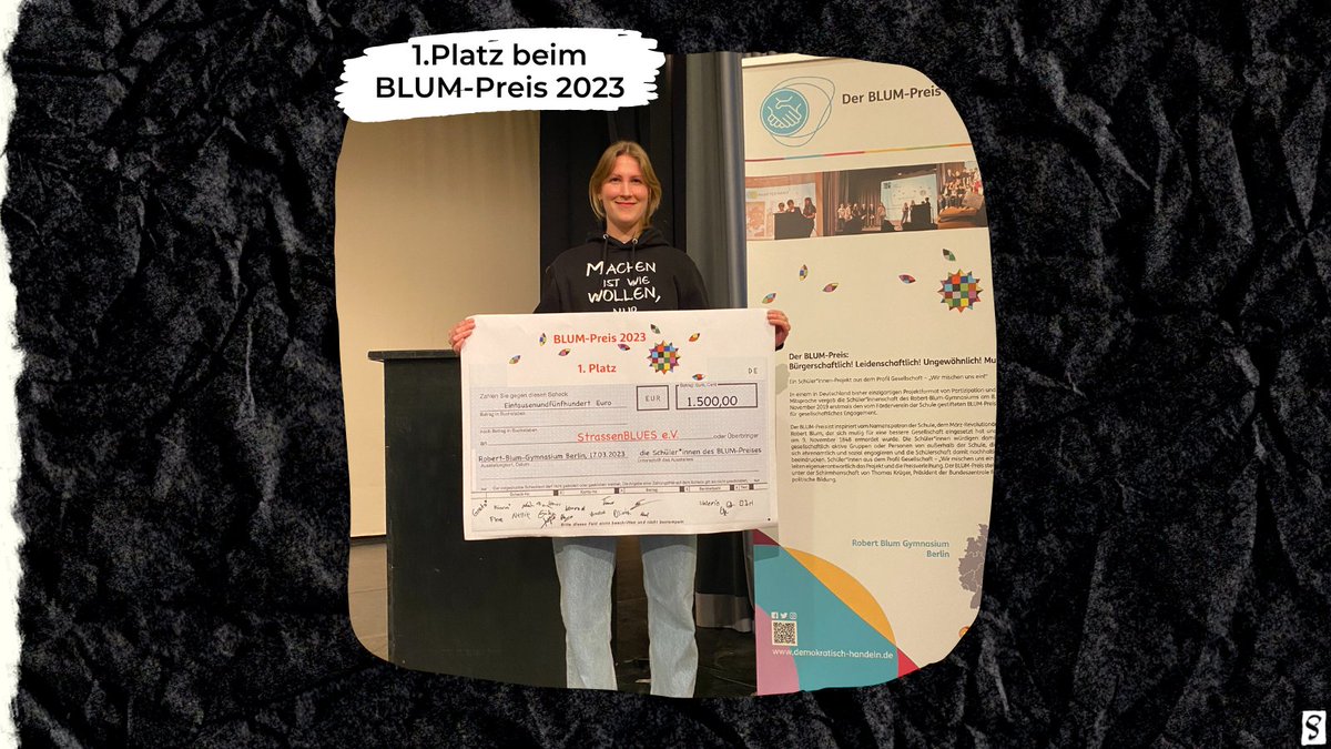 Wir waren am Freitag in #Berlin und haben tolle News mitgebracht: Wir waren für den diesjährigen #BLUM-Preis nominiert, haben gewonnen und den 1. Platz gemacht - DANKE an die Schüler*innen des Robert Blum Gymnasiums 🖤 #GemeinswamWirken #MachenIstWieWollenNurKrasser