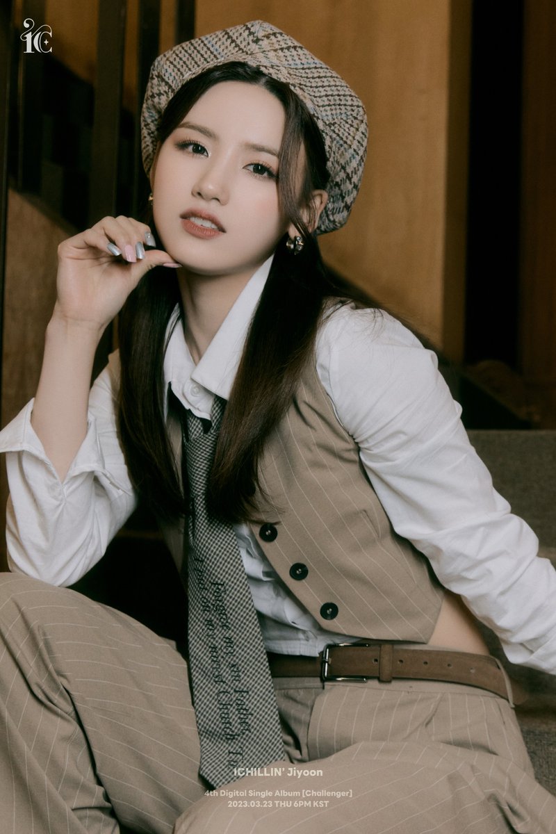 ICHILLIN'(아이칠린)
4th Digital Single [Challenger] 🚨

✨ Concept Photo C #JIYOON ✨
⏰ 2023.03.23. 6PM (KST) RELEASE

#ICHILLIN #아이칠린
#JIYOON #지윤
#CHALLENGER
#ALARM ⏰