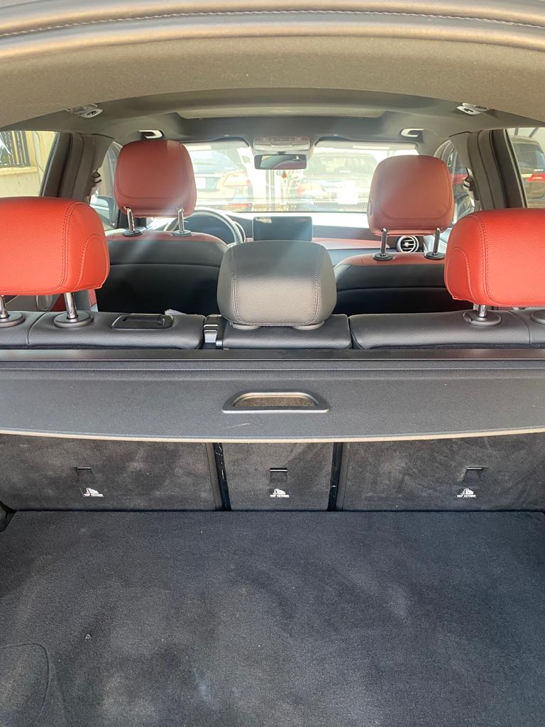 Avant_gardeauto's tweet photo. Mercedes-Benz GLC300
7k mileage 
Location: Abuja 
Year: 2022
Price: 35m
☎️: 07013000001

#AbujaTwitterCommunity #Avantgardeautos  #Toyota #Hilux  #Auto #cars #Nigeria #new #business #Men #woman #Abuja #Lagos #Deals #Mercedes #MercedesBenz  #GLC300 #electionresult #RetweeetPlease https://t.co/HexzNPTjHa