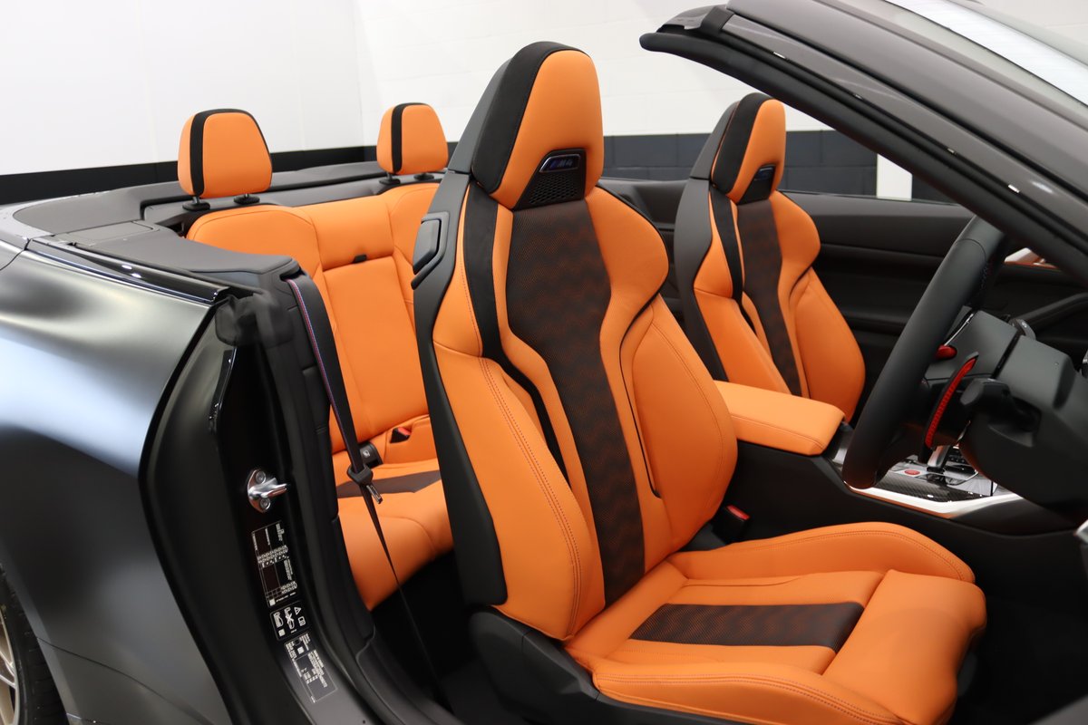 Take a look at this amazing BMW M4 Competition Convertible available at Sytner Cardiff. Finished in BMW Individual Frozen Black Paint with 20/21" Gold Bronze Matte M Performance Forged Alloy Wheels.

DM us for more information.