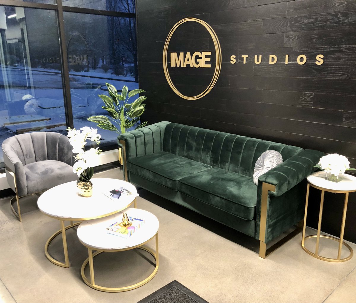 lionworksdesign's tweet photo. Recent #millwork #installation in Cranberry Township, PA. This is 17 suite style salon studios. #salon #salonequipment #millwork #millworkinstallation #salondesign #salondecor #interiordesign #cabinets #cabinetinstallation #NJ #lionworks #lionworksdesigns https://t.co/snW8QpjLcj
