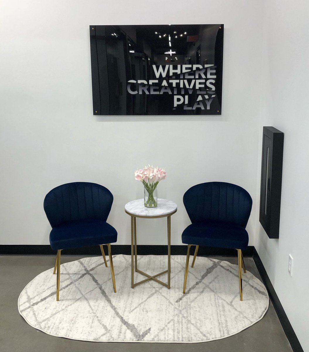lionworksdesign's tweet photo. Recent #millwork #installation in Cranberry Township, PA. This is 17 suite style salon studios. #salon #salonequipment #millwork #millworkinstallation #salondesign #salondecor #interiordesign #cabinets #cabinetinstallation #NJ #lionworks #lionworksdesigns https://t.co/snW8QpjLcj