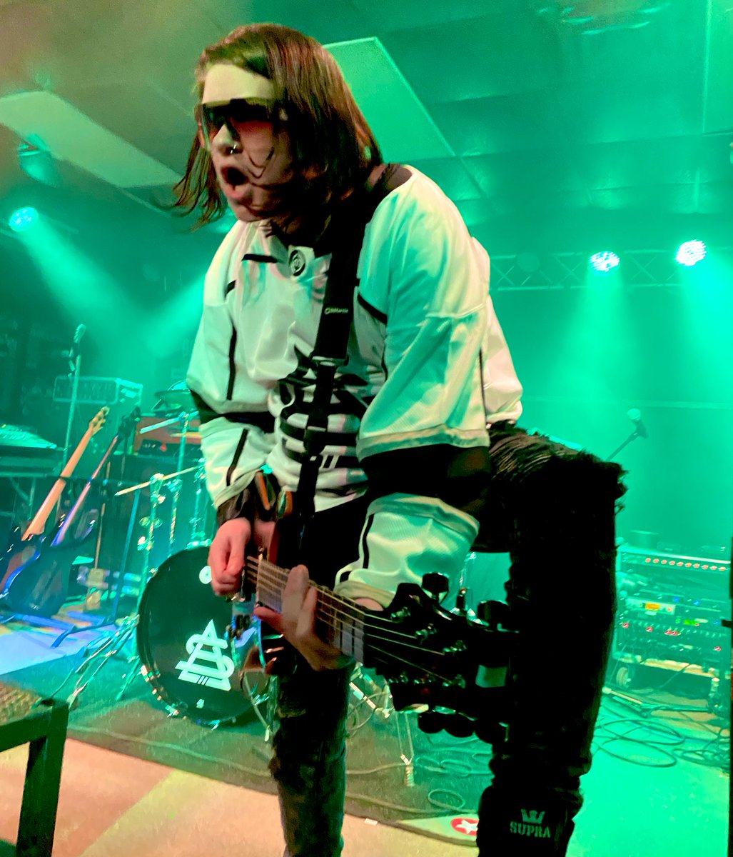 abvsnksva's tweet photo. Good morning @CiBabs would love it if we could hear @Abovesnakesband 81 (Thallium) on @SXMOctane to start off the week! ๐ #CiBabs #sxmoctane #abovesnakes #81Thallium #killkillkill #DaxDabs #BlueFoxVA https://t.co/aqGqIBPkQh