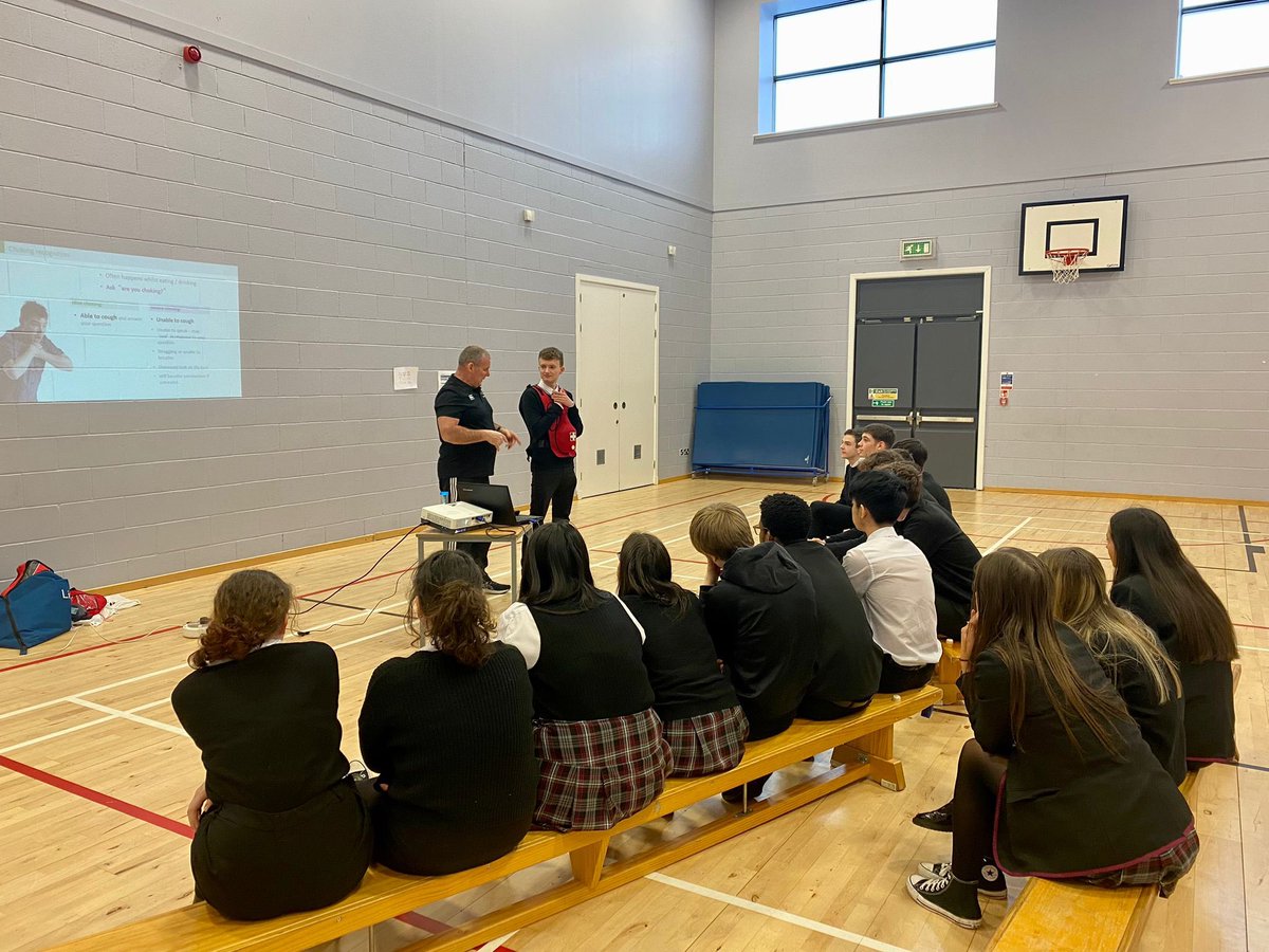 SL_THS_PE's tweet photo. SafeAid Training!

Last week our Sports Development lot managed to complete their first module of SafeAid training. A vital skill for our young people to have! 

#THSSportsDev https://t.co/yCJKCrMWKZ