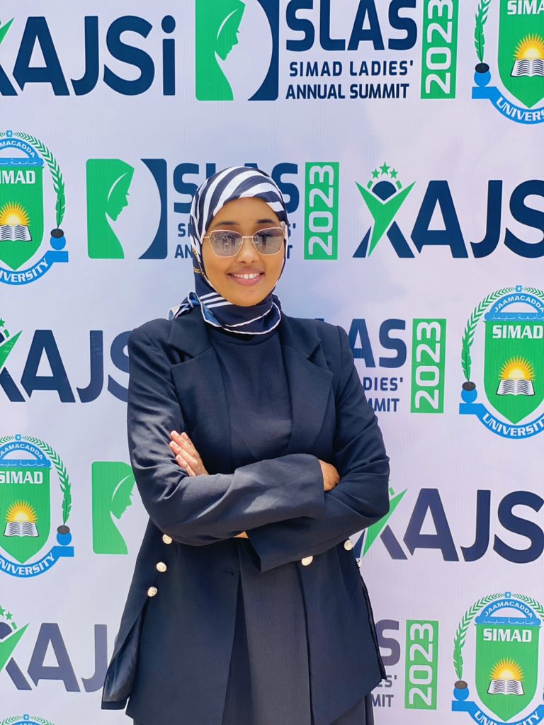 Aniza_Adan's tweet photo. SIMAD LADIES ANNUAL SUMMIT.

“Don’t be afraid, be focused, be determined,
be hopeful,be empowered.” 

#MichelleObama https://t.co/r2iV5Jy3iI