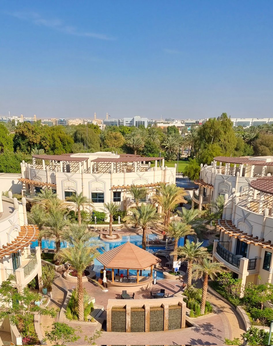 Your spring break staycation could look like this too! ☀️🌴

Book your stay by clicking on this link roho.it/ygym or call 037545111

#AlAinRotana #Staycation #Dubai #AbuDhabi  #RotanaHotels