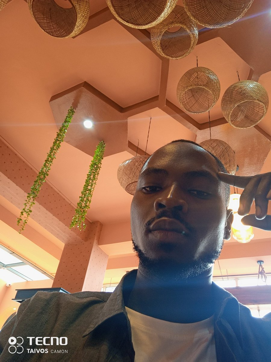 Jun75Jeff's tweet image. Never limit the Possibilities of you're Brain work 👷 cos the possibilities are limitless.
#ThinkCreative
#MrBrands