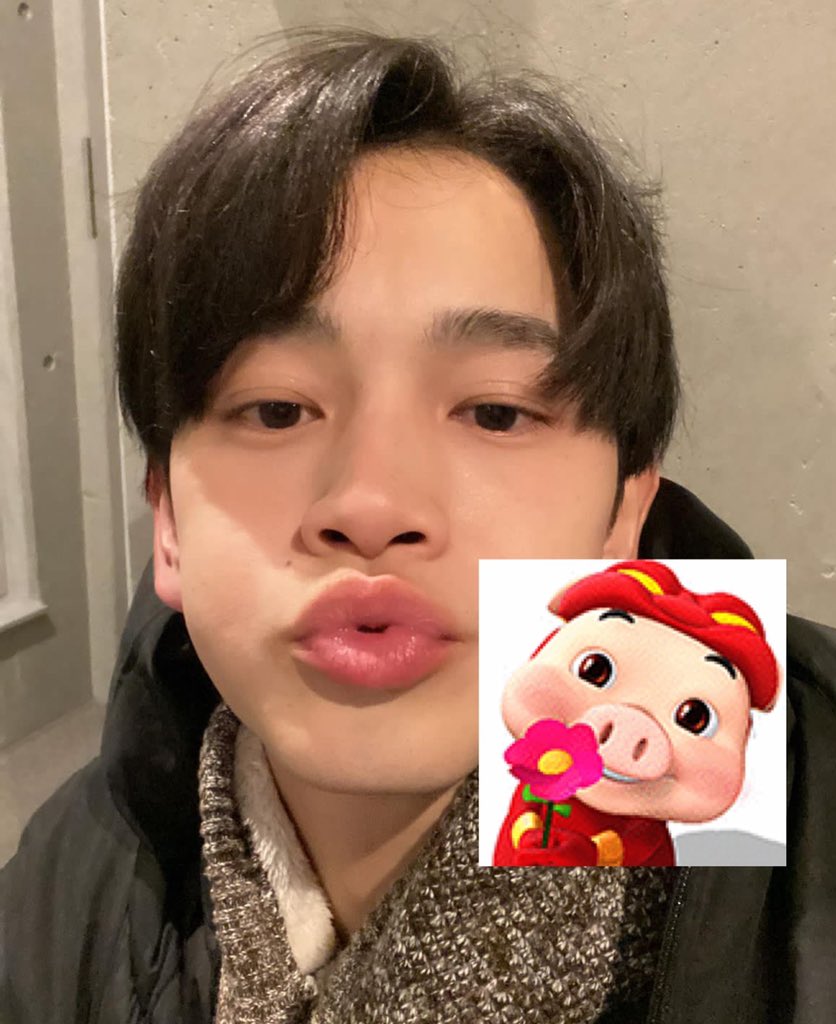 Yan59211185's tweet photo. @lespros_kosuke 在想你哟😘😘😘 https://t.co/43dgLQSzfo