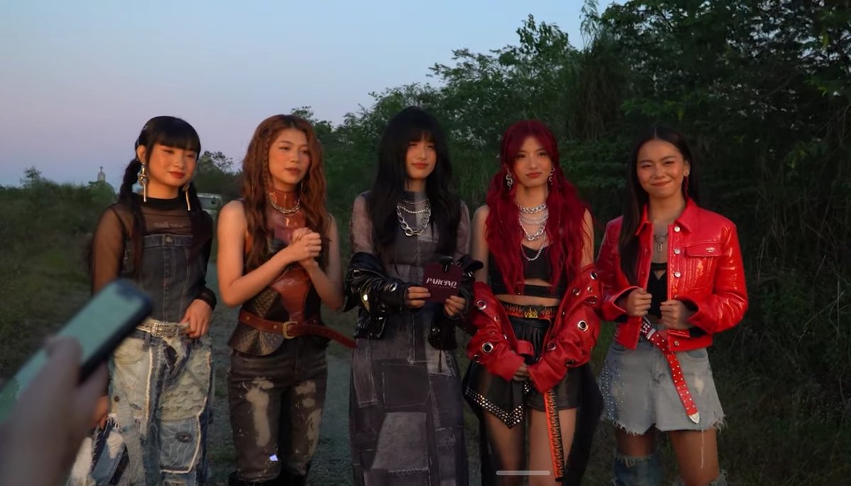 itsyogirlbanjoo's tweet photo. i love you, five @KAIA_Members β£οΈ
KAIA FOR PARCINQ VLOG
#KAIA #KAIAforPARCINQ #KAIABehind_PARCINQ
#TheCoolGirlsIssue https://t.co/3UjHms4aid
