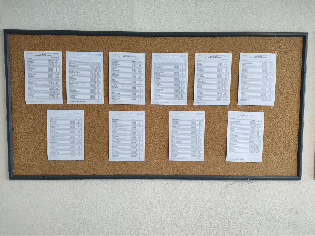 AudibertiLyc's tweet image. Ils arrivent #bac #spécialités 
Tout est prêt, belle organisation @ccs2210 et assistantes 
Bon courage à tous
Téléphone dans les sacs au pied du tableau 
Lisez attentivement les sujets, utilisez le  brouillon, le temps imparti, relisez...
✍️📃 🍶