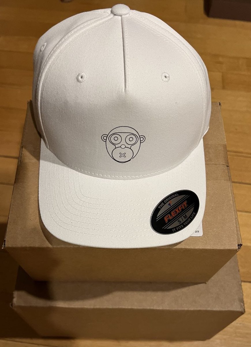 onchain_apes's tweet photo. Mission statement Merch giveaway 

We are giving away Merch and 10xWL !! 

To enter: 
1. Follow @onchain_apes 
2. Any interaction will be entered into the draw :) 
Good luck 
48 H
#CNFTCommunity #NFTs #CNFT #CNFTdrop #CNFTGiveaway #NFT #Cardano https://t.co/RW0QJg82uz