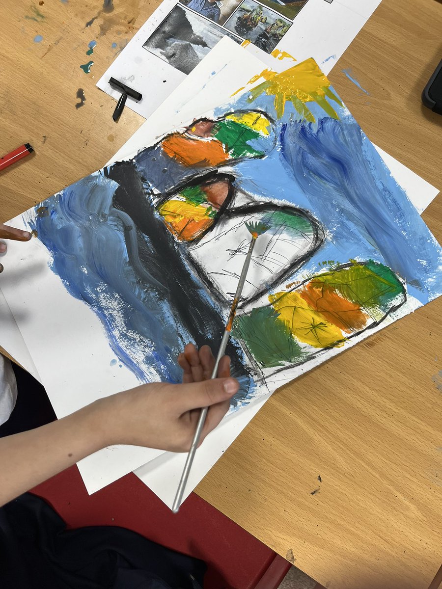 MissPerryREMAT (@missperryremat) on Twitter photo Year 6 working hard on their <a href="/KittieJonesArt/">kittiejones</a> inspired artwork <a href="/stsilasschool/">St Silas CE Primary School</a> #StSilasArt Year 6 working hard on their <a href="/KittieJonesArt/">kittiejones</a> inspired artwork <a href="/stsilasschool/">St Silas CE Primary School</a> #StSilasArt