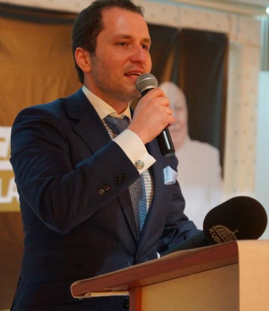 _Hulyadan_'s tweet photo. Kısa metrajlı film..
Fatih Erbakan, Cumhur ittifakına katılmayacağını açıklayınca, TRT yayını kesti.. https://t.co/Aq9y07yIsP