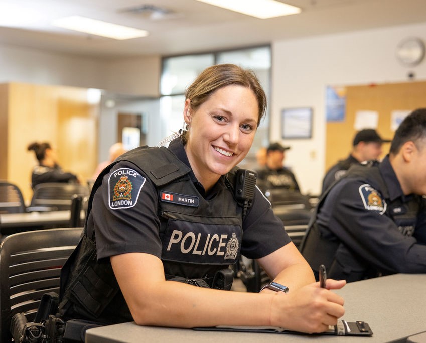 Happy International Day of Happiness from the LPS! 😁 Take a moment today to spread positivity to help make #LdnOnt a happier and kinder place. Perform random acts of kindness, give a compliment, or check in on loved ones. Have a great week ahead! ☀️