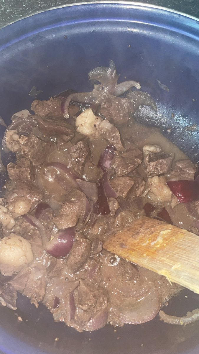 GlennPos's tweet photo. Starting the week strong with some beef heart https://t.co/Dpis8Bellm