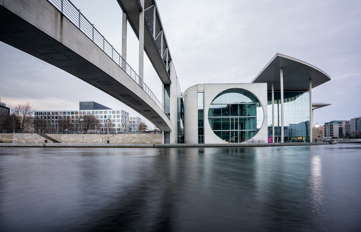 spunior's tweet photo. Did a bit of a photo hike on Sunday and put my ND filters to use while I was at it. https://t.co/QPJ9cCbRwI #berlin #spree #longtimeexposure #regierungsviertel https://t.co/LQ2nN4bisT