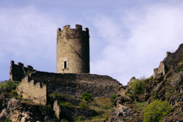 FGrandParadis's tweet photo. JOURNÉES DE LA #FRANCOPHONIE EN VALLÉE D'AOSTE
🏰 Sab 25/3 viaggia con noi attraverso il tempo nel #GranParadiso con una visita in lingua francese alla cripta di St-Léger a #Aymavilles, a Châtel-Argent a #Villenueve e al castello di #Introd.

Prenota 👉 https://t.co/91wUVUT66z https://t.co/LenAxmQhNz