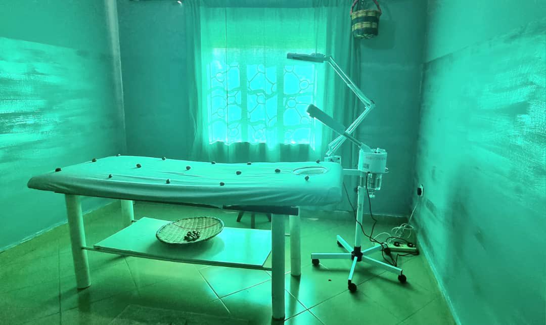 OkereCity's tweet image. Now you can buy Okere Shea Butter, woodcarvings or get a shea facial treatment, body scrub and massage at our village in Kyebando Central. Contact us via 0774547023. #sheabutter #sheavillage #okeresheabutter #shea