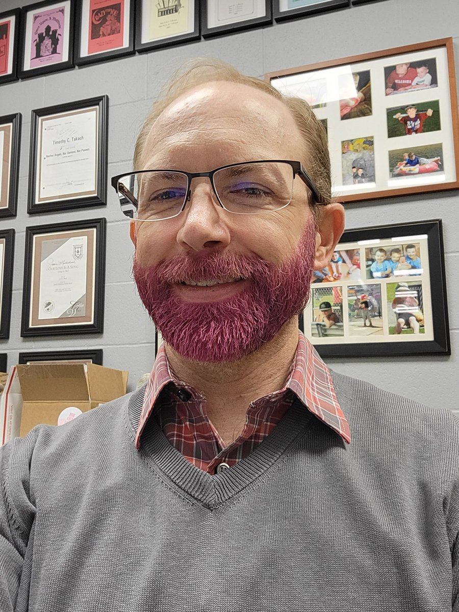 MrCStorm's tweet photo. Congrats @SkuttChoirs on their Best Band award at Mitchell. I always keep my word with the performers... #ChallengeAchieved #nofilter https://t.co/7zNBpXBvkE