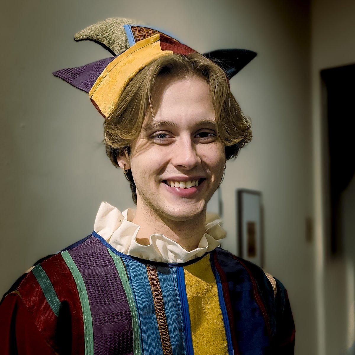 Meet our Jack Point (played by Brady Bowman). The prison warden just hired Jack to be his jester. Talk about the one place where dying is easy, comedy is hard! At least Jack hopes dying is easy-- for the prisoner Jack’s sweetheart just married. Tickets: carolinatheatre.org/events/live-ev…