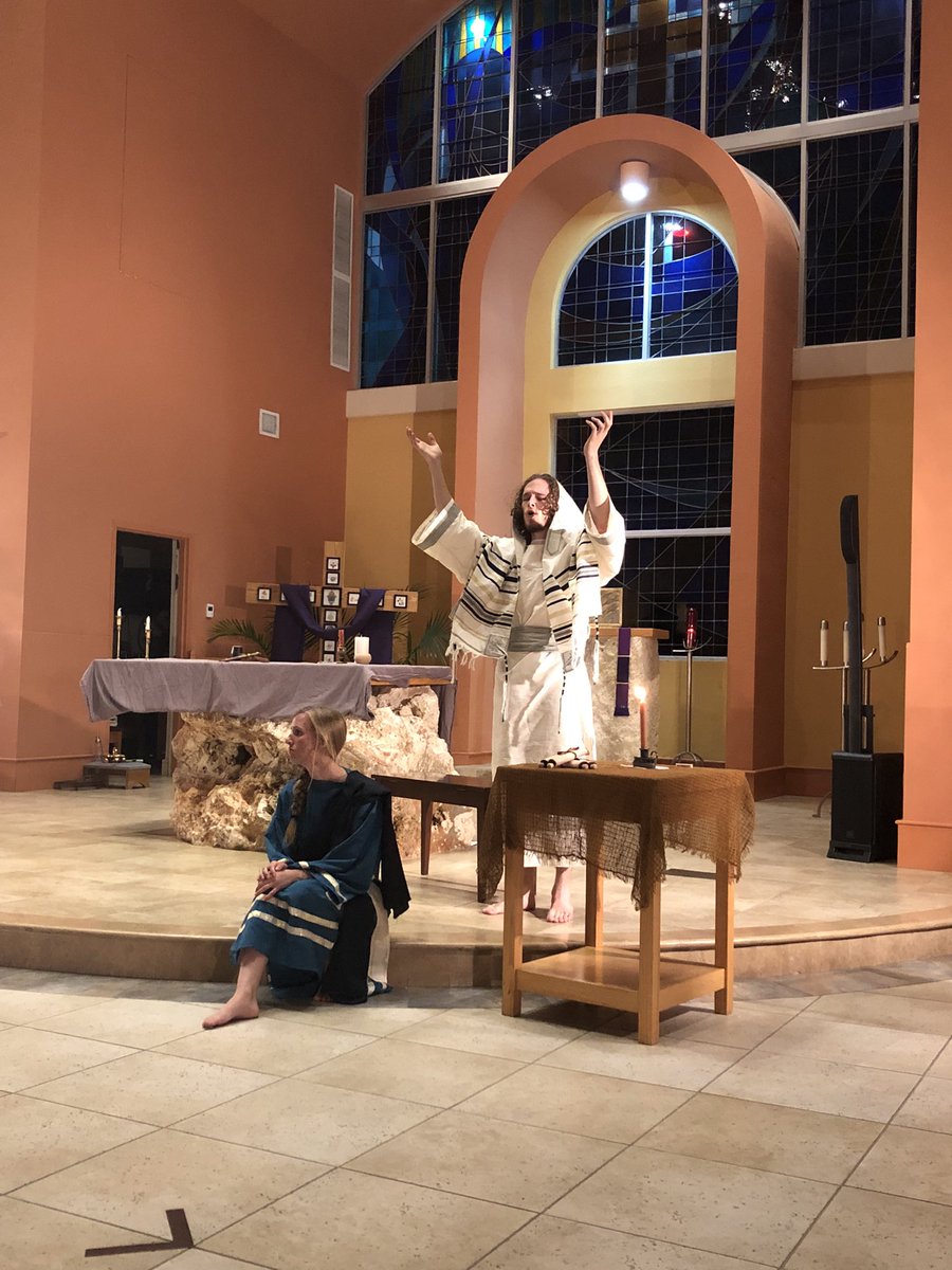 STUChorus's tweet photo. We Loved ❤️ having @livingpagestheatre on our campus for their performance of “ To the Church in Rome” based on Romans. Thanks for letting us be a part and for bringing scripture alive through the arts! 🎭 #livingpagestheatre #performingarts #floridatour #stagecrew #romans https://t.co/SbWfnu5CiT