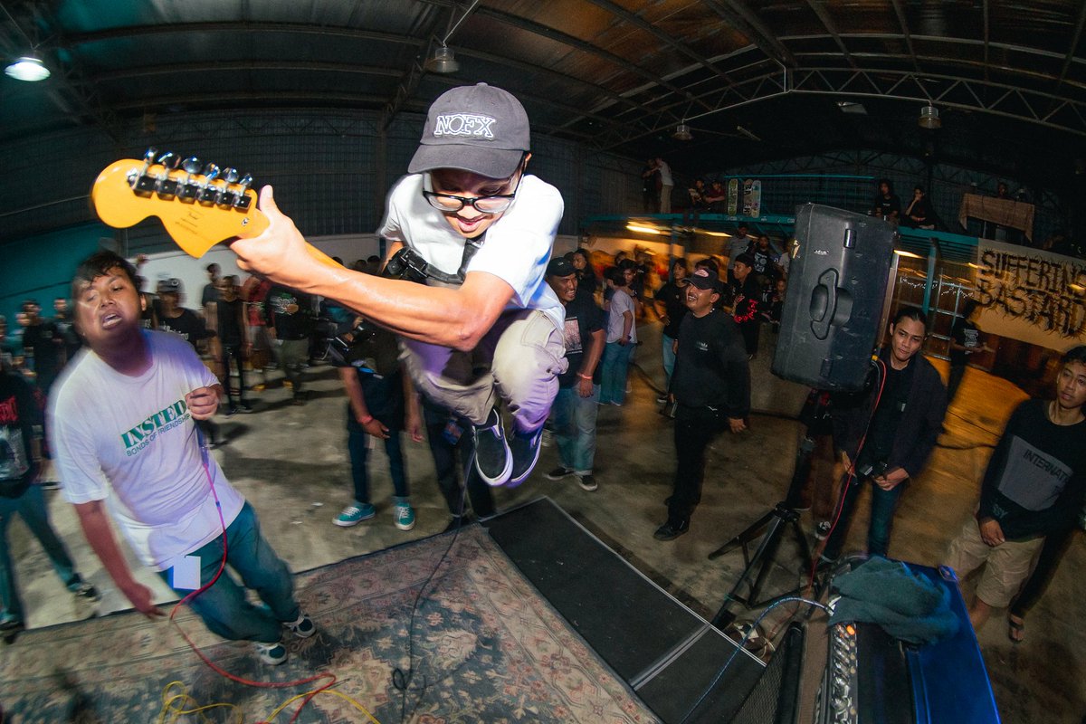 CHECK YOUR HEAD tweet media