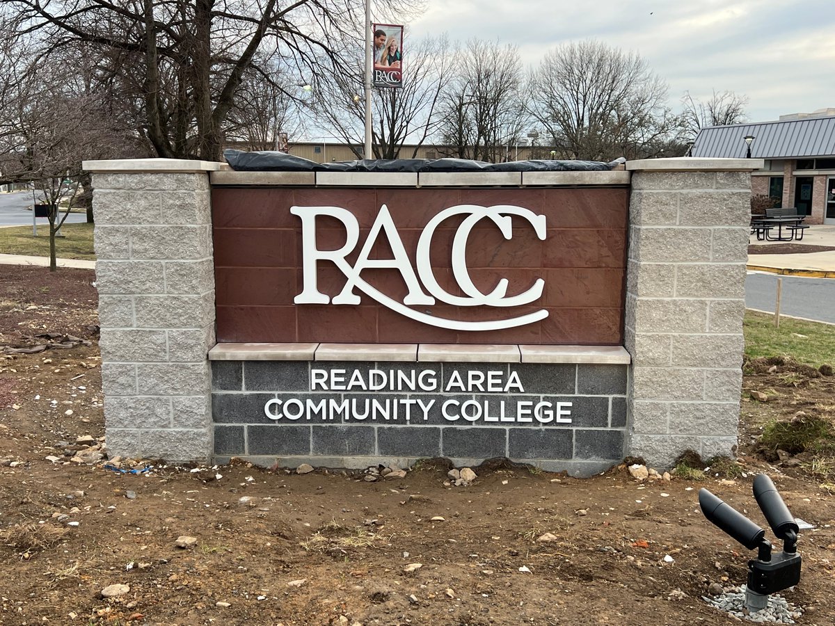 UhrigConstruct's tweet image. Nearing completion on the Wayfinding Signage Project at RACC