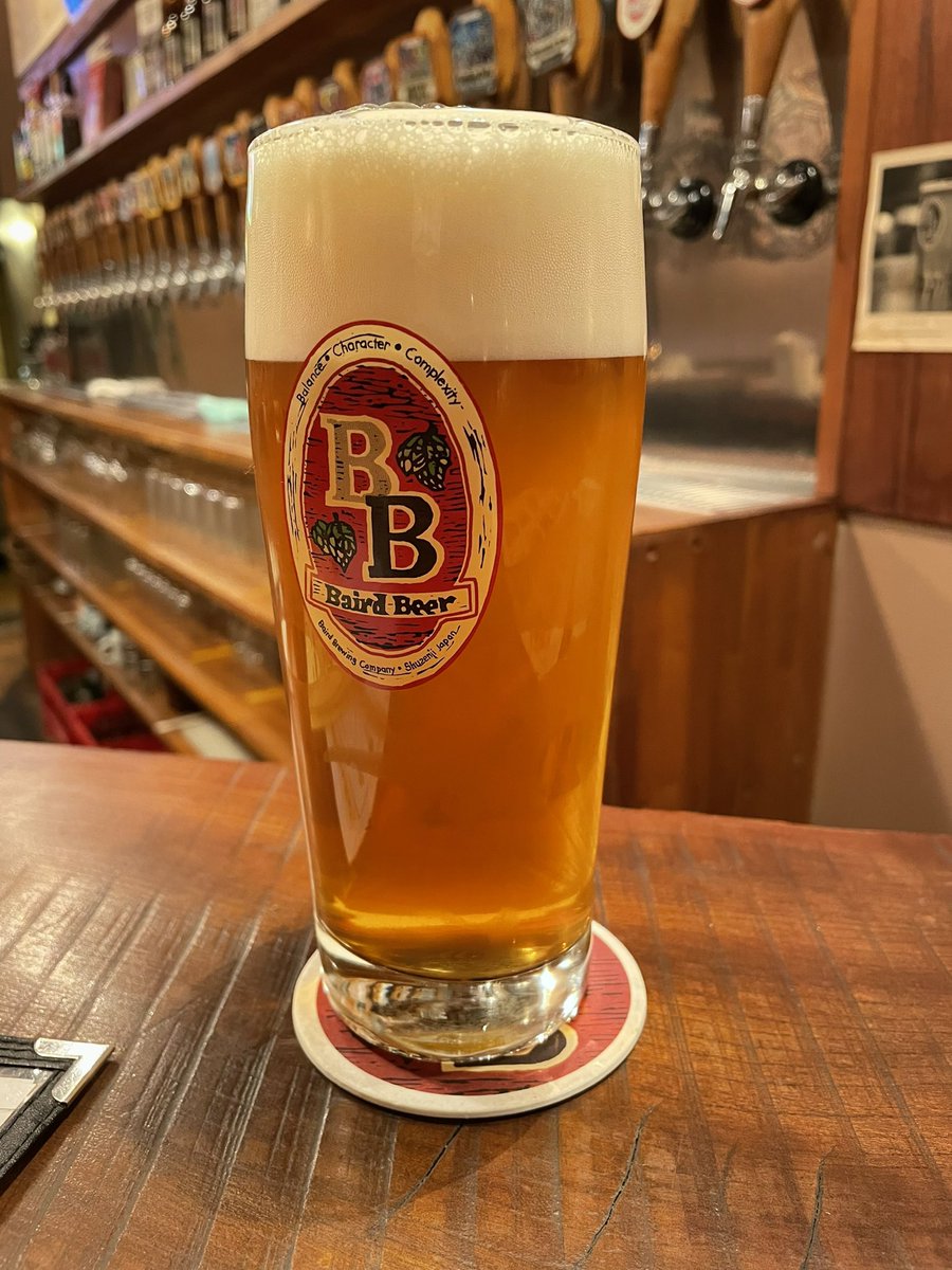 Zebra828's tweet photo. お疲れ生です。
#craftbeer #beardbeer
あれ?位置情報出てこない #馬車道タップルーム https://t.co/bpDyxr7YH8