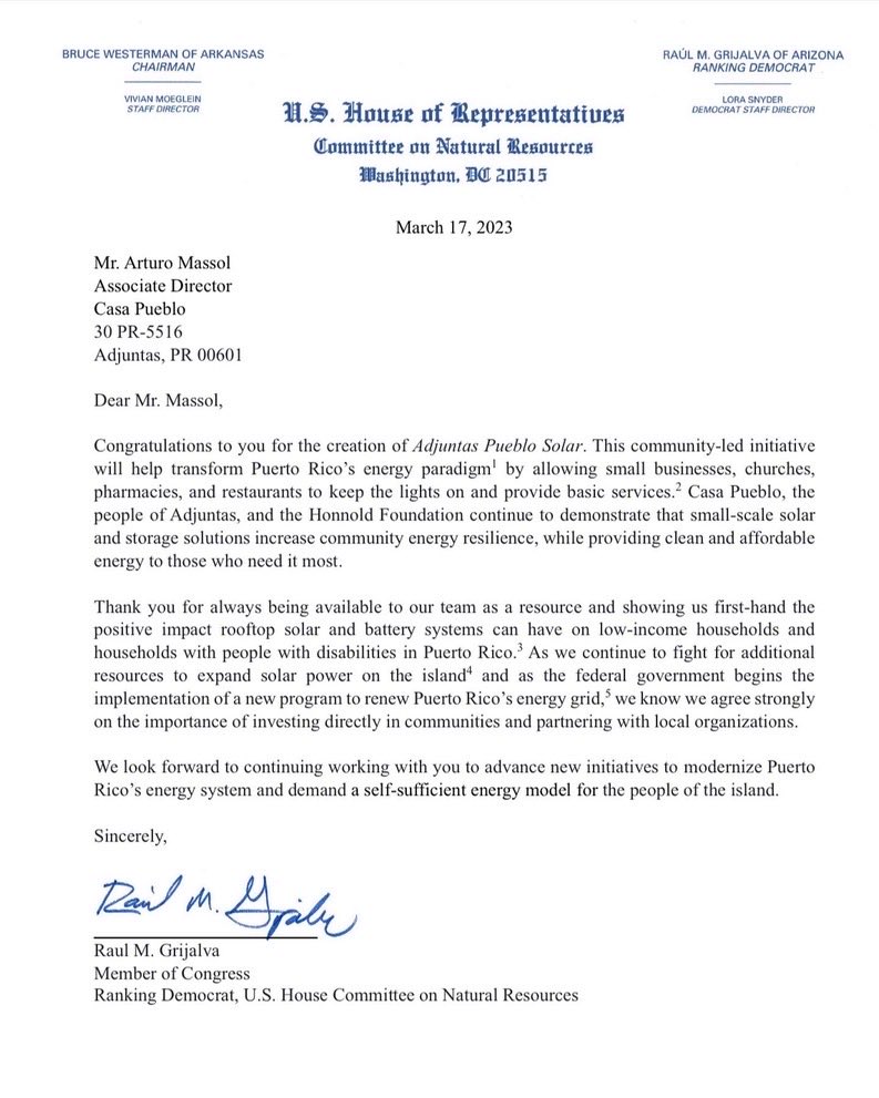 casapuebloorg's tweet photo. Carta de los congresistas @RepRaulGrijalva @NydiaVelazquez y @AOC felicitando a la gestión comunitaria que impulsa un modelo energético propio con el sol como combustible primario. @honnoldfound #MarchadelSol #Adjuntas https://t.co/yMfmEGiRpr