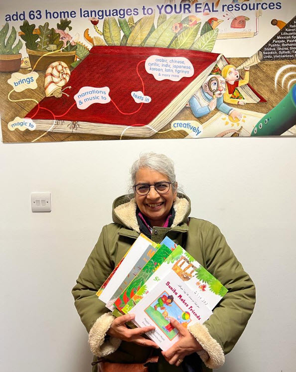 Mantra Lingua supports Camden Language Partners with free books in Dari for their library. <a href="/2Gopa/">Gopa Roy</a> Roy seen here with some of dual language books in Dari and English. Other donations have been made to hotels housing refugees with our Welcome Box of Bilingual Books "IFEEL range".