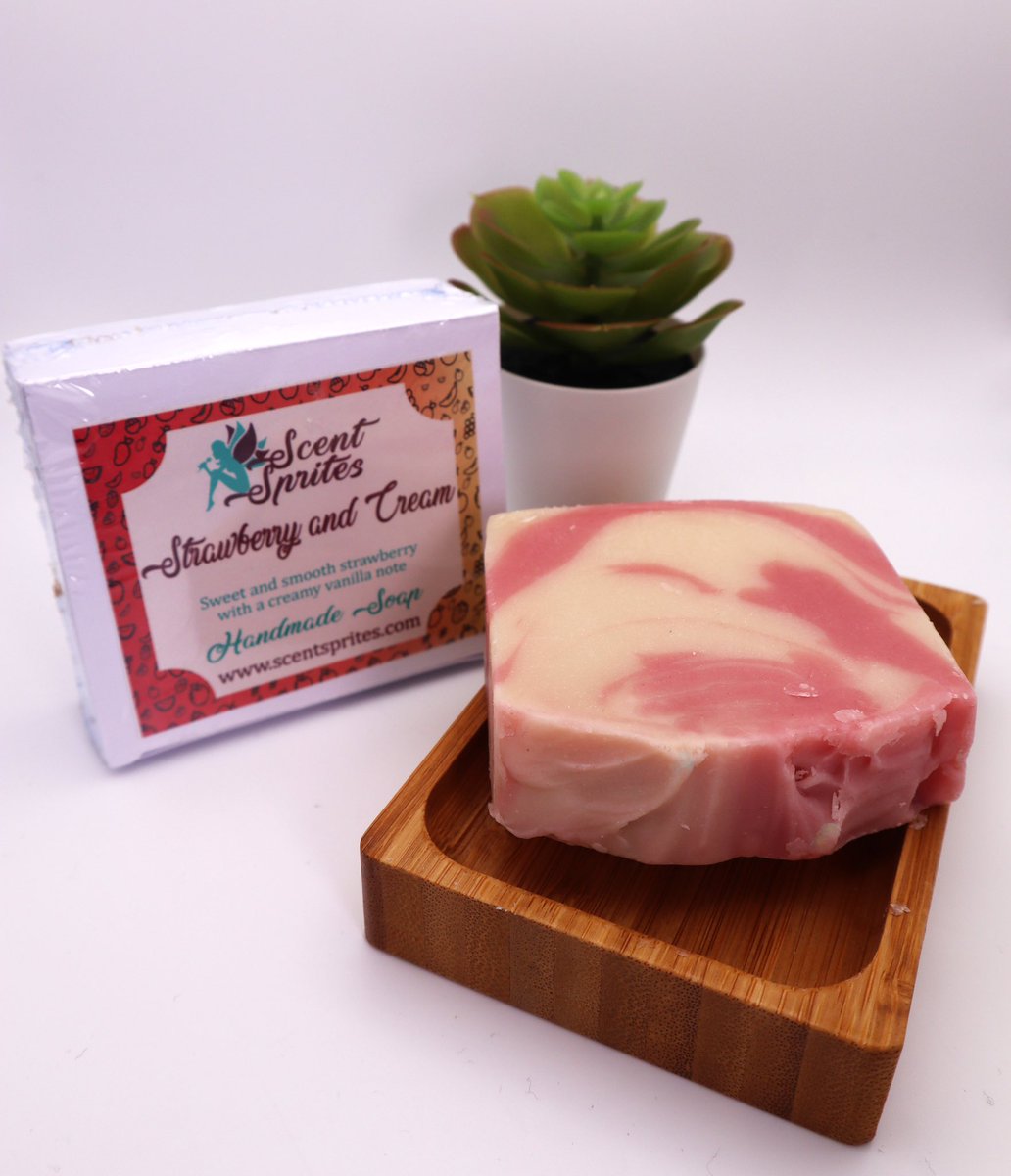 ScentSprites's tweet photo. Beautifully scented Strawberrys and cream soap bars.
With essential oils and a smooth creamy texture.
A absolutely wonderful handmade soap bar for bath, shower or just for your hands. 

#soap #strawberry #cream #OnlineShop #luxury #scent https://t.co/34tF1fnR3R