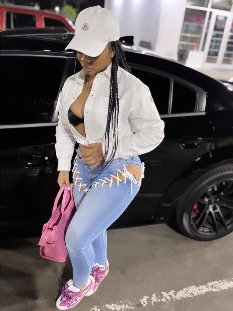 Nice lil photo dumb from last night 💞