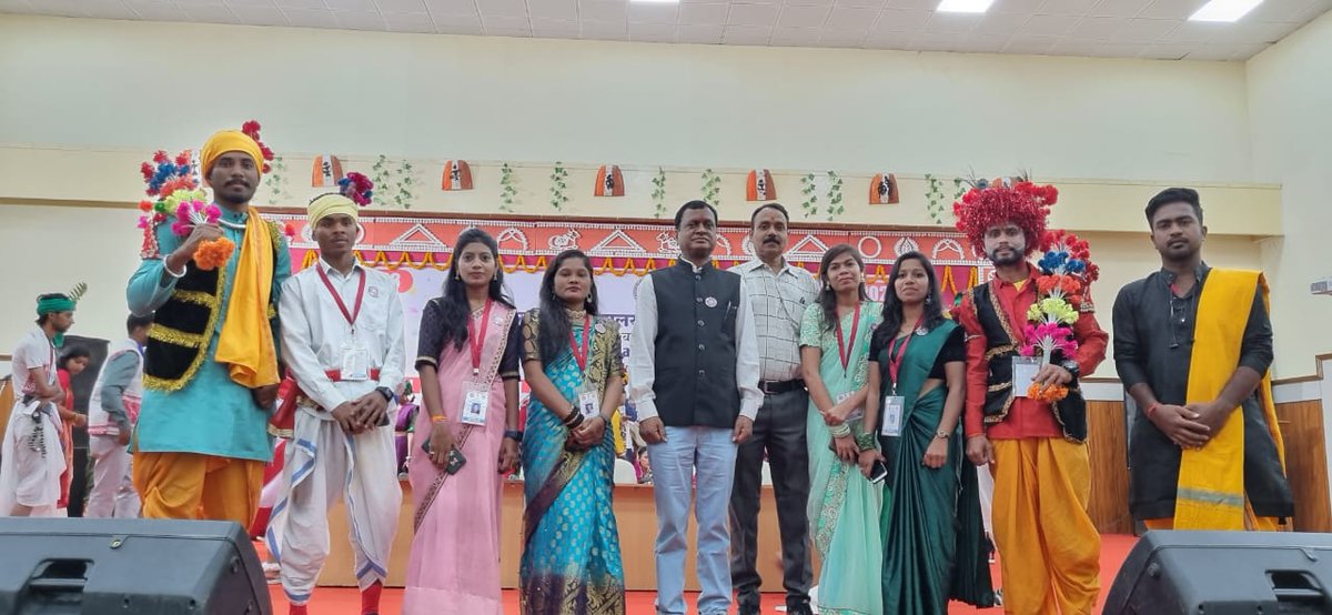 manojsinha812's tweet photo. गुरु घासीदास विश्वविद्यालय बिलासपुर छत्तीसगढ़ में आयोजित राष्ट्रीय एकता शिविर के उदघाटन सत्र मे उपस्थित हुआ @_NSSIndia @mp_kaushal @askabir_ @NSSRDBhopal @NSSRDBhopal @pankajsinghips @highereduminmp @CGHigherEdu https://t.co/u5woKrLeMz