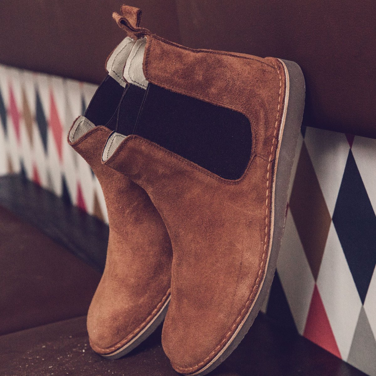 DelJunction's tweet photo. The Delicious Junction slip-on desert boot (Chelsea), available in Ginger(shown), Beige and Chocolate, only £70 with free UK delivery (tax pre-paid EU delivery)...
https://t.co/Svap3YDfoM
#DeliciousJunction #DesertBoot #ChelseaBoot #Suede #MadeInSpain https://t.co/jNPgEfR1zx