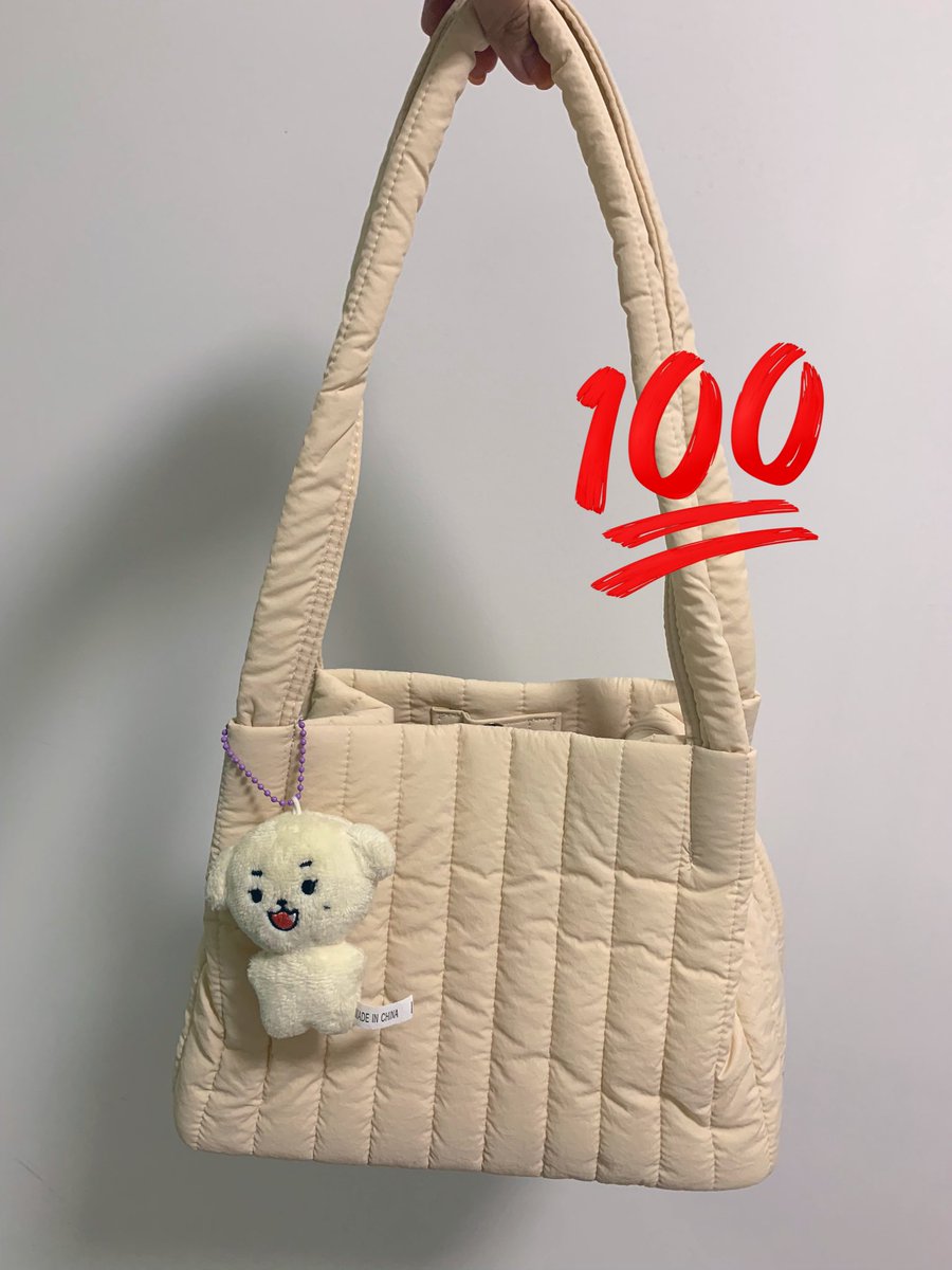 vvsmaimai's tweet image. ได้รับกระเป๋าแล้วค่า #ilovechowakr ความไถเจอกระเป๋าน่ารักๆแล้วทักไปมีของพร้อมส่งพอดี มันช่างเป็นโชคชะตาฟ้าลิขิต ความบังเอิญในบังเอิญนี้🤍 กระเป๋าเกาหลีเกาใจ ทรงก็น่ารักนุ่มนิ่มมากเลยค่ะ มีของแถมมาให้ด้วย ขอบคุณนะค๊า🙇🏻‍♀️😍 @chowadotkr #ithinkso #cutebag