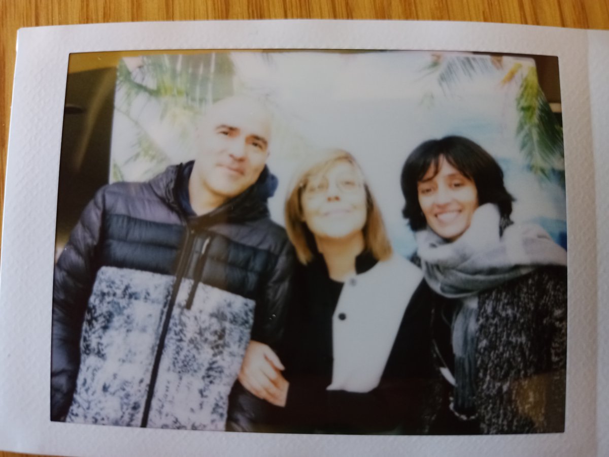 Últimos recuerdos del mercadillo... <a href="/AccEducativaExt/">Acción Educativa Exterior</a> <a href="/EmbEspFrancia/">España en Francia</a> <a href="/EducationESP/">Éducation Ambassade d'Espagne</a>