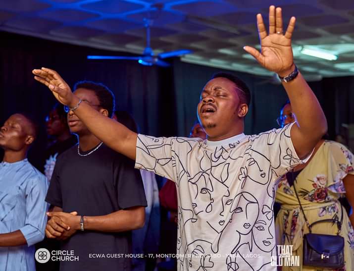 CircleChurchNG's tweet photo. This week we consciously choose to partner with the Spirit.
Our lives will be lived according to the dictates of God.

What a service!
What was your best part of service? https://t.co/Q9zsbk0jn9