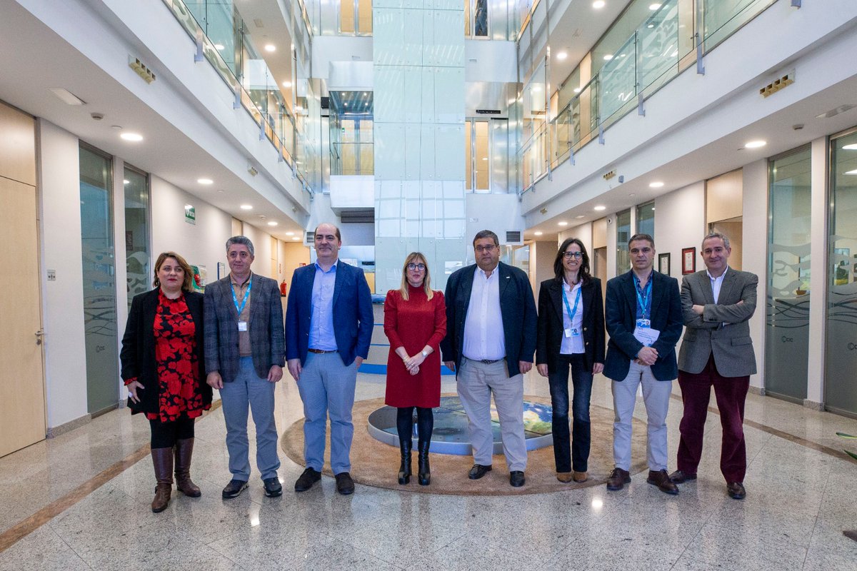 ➡️<a href="/eugeniasdr/">Eugenia Gómez</a> :  #Cantabria cuenta con "empresas tecnológicas punteras" con capacidad para "desarrollar el talento" de los jóvenes
➡️La consejera de Empleo ha visitado CIC Consulting Informático que participa en el 'Programa Investigo' 
<a href="/CICactualidad/">CIC Consulting Informático</a> 
👉ow.ly/G2Lh50NmAoY