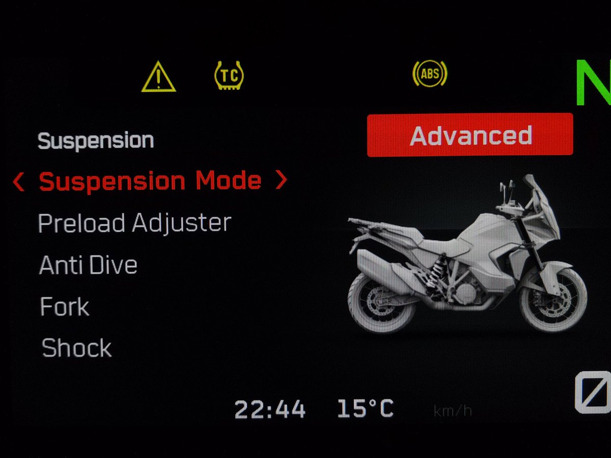 KTM819O4's tweet photo. #妙義山 #1290SuperAdventureRS #RideMode #SuspensionMode
#PreloadAdjuster #AntiDive https://t.co/8vqe9AMvy2